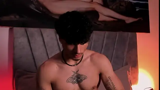 Thomas Fit1 online show from January 12, 3:02 am