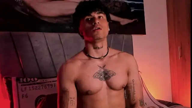 Thomas Fit1 online show from October 28, 2:12 am