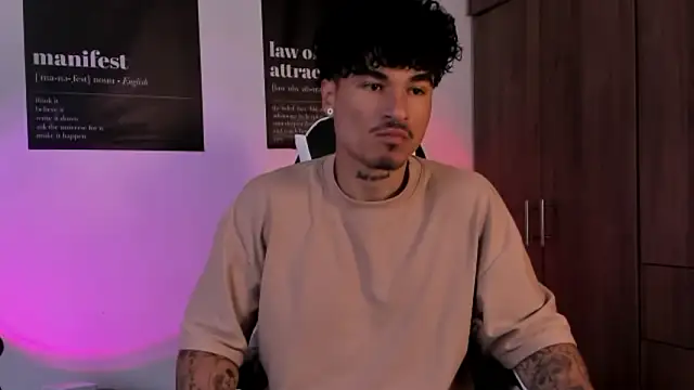 Thomas Fit1 online show from February 12, 7:35 pm