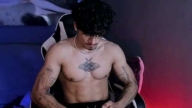 Thomas Fit1 online show from March 25, 6:40 pm