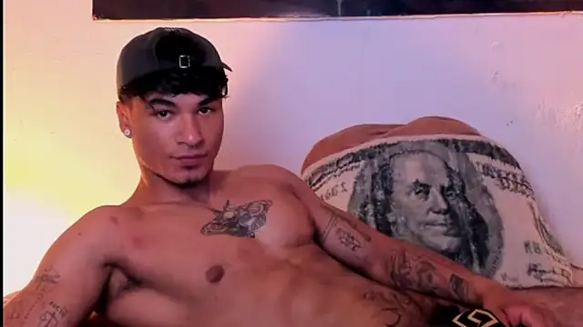 Thomas Fit1 online show from February 9, 5:01 pm