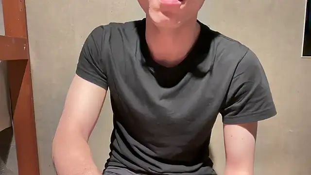 rickyyy0201 online show from February 22, 3:03 pm