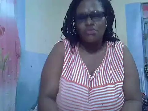 Snapshot of sexy_bigboobss chatting on September 17, 7:32 am sexy bigboobss online show from September 17, 7:32 am