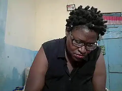 Snapshot of sexy_bigboobss chatting on July 16, 6:43 am sexy bigboobss online show from July 16, 6:43 am