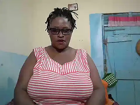 sexy bigboobss online show from December 16, 7:45 am