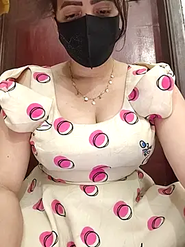 Anjel Sadia online show from June 8, 2:06 pm