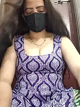 Anjel Sadia online show from June 7, 2:39 am