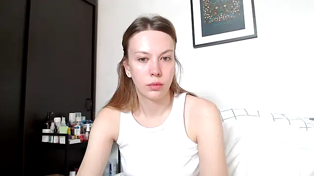 Snapshot of Scarlettford chatting on February 12, 8:47 am Scarlettford online show from February 12, 8:47 am