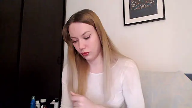 Snapshot of Scarlettford chatting on January 8, 7:09 pm Scarlettford online show from January 8, 7:09 pm