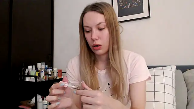 Snapshot of Scarlettford chatting on February 10, 3:55 pm Scarlettford online show from February 10, 3:55 pm