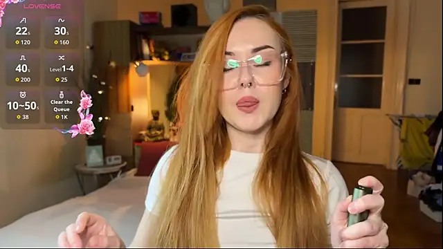 Snapshot of Sargonium999 chatting on November 7, 7:51 pm Sargonium999 online show from November 7, 7:51 pm