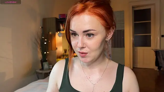 Snapshot of Sargonium999 chatting on September 15, 6:19 pm Sargonium999 online show from September 15, 6:19 pm