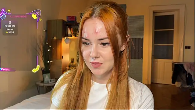 Snapshot of Sargonium999 chatting on October 13, 7:26 pm Sargonium999 online show from October 13, 7:26 pm