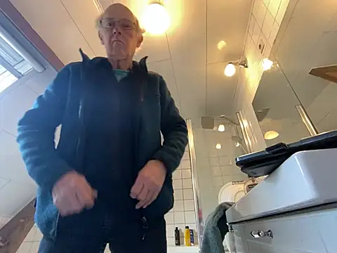 martxxxxx online show from March 1, 10:15 am