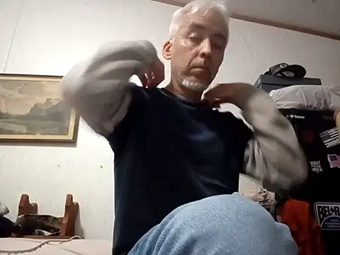 Snapshot of Xoc8_ chatting on November 1, 3:46 am Xoc8 online show from November 1, 3:46 am