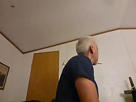 Snapshot of Xoc8_ chatting on June 11, 2:53 am Xoc8 online show from June 11, 2:53 am