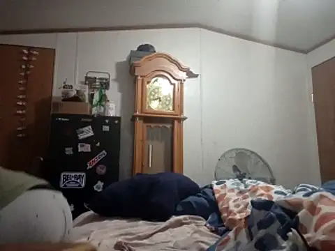 Xoc8  online show from March 3, 2:57 pm