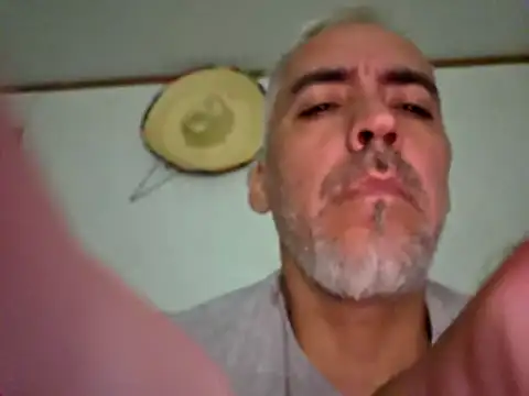 Xoc8  online show from May 9, 4:49 am