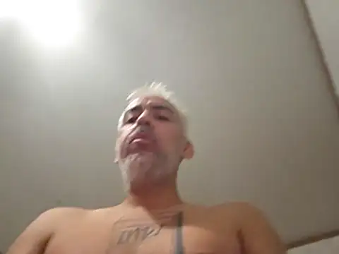 Snapshot of Xoc8_ chatting on July 17, 1:47 am Xoc8 online show from July 17, 1:47 am