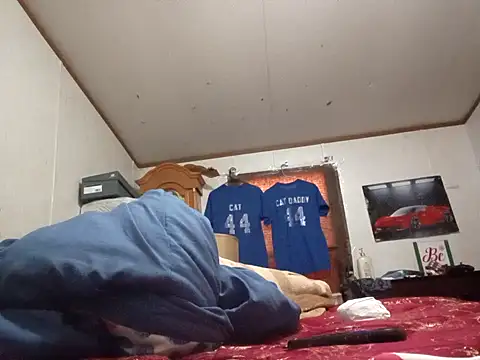 Snapshot of Xoc8_ chatting on November 8, 10:57 pm Xoc8 online show from November 8, 10:57 pm