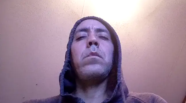 Xoc8  online show from March 1, 10:10 pm