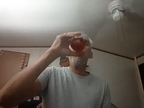 Xoc8  online show from March 11, 4:23 pm