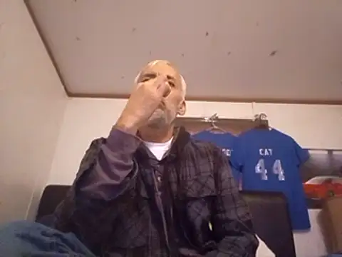 Xoc8  online show from February 22, 11:46 pm
