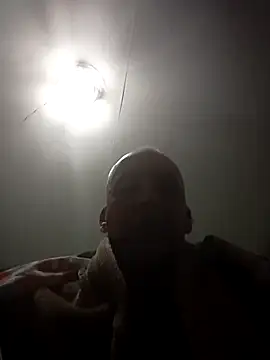 Snapshot of Xoc8_ chatting on November 19, 3:23 pm Xoc8 online show from November 19, 3:23 pm