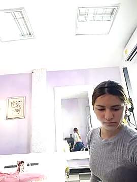 Snapshot of AnthonelaDuque chatting on March 17, 11:53 am AnthonelaDuque online show from March 17, 11:53 am