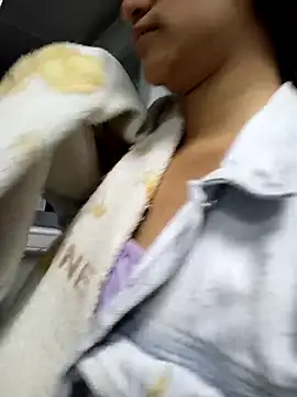 AnthonelaDuque online show from December 5, 11:31 am