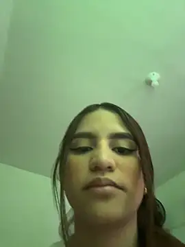 AnthonelaDuque online show from February 14, 11:54 am