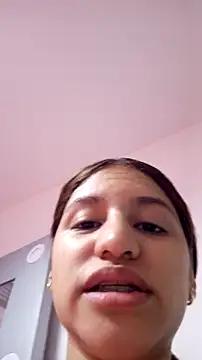 AnthonelaDuque online show from November 5, 11:35 am