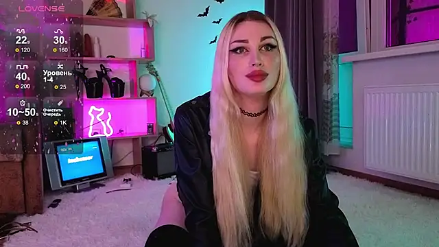 Inchcaser  online show from November 21, 7:02 pm