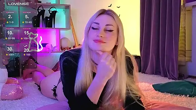 Inchcaser  online show from April 2, 9:10 pm