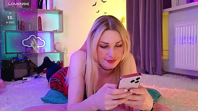 Inchcaser  online show from May 1, 8:36 pm