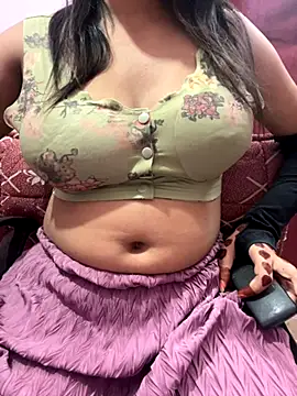 Snapshot of lallela chatting on October 9, 6:41 pm lallela online show from October 9, 6:41 pm