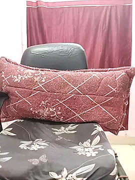 lallela online show from April 25, 8:17 pm