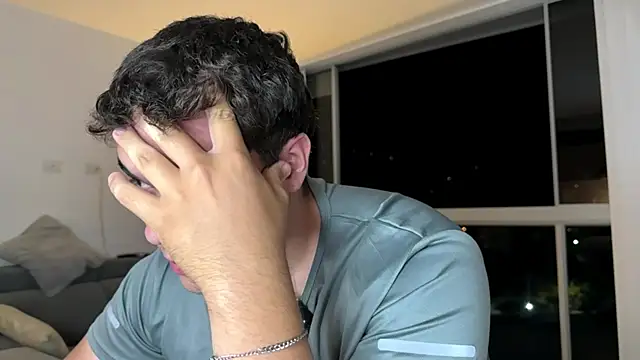 Snapshot of odin_blake chatting on January 10, 2:07 am odin blake online show from January 10, 2:07 am