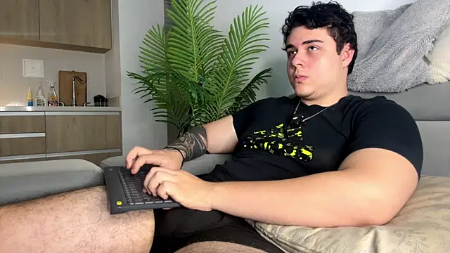 Snapshot of odin_blake chatting on July 16, 4:59 pm odin blake online show from July 16, 4:59 pm