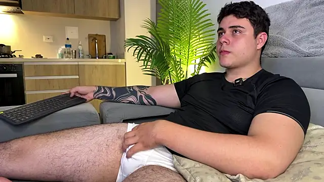 Snapshot of odin_blake chatting on February 21, 2:13 am odin blake online show from February 21, 2:13 am