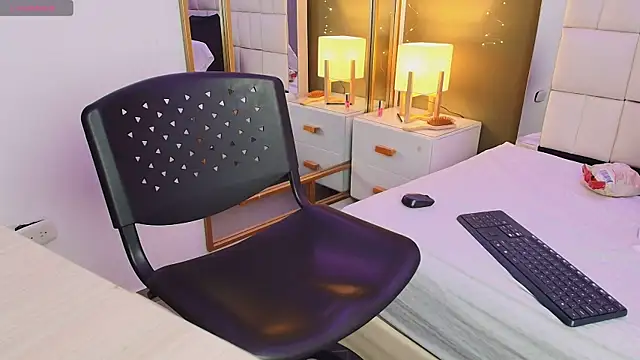 anahi maite online show from October 30, 7:55 pm