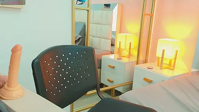 anahi maite online show from December 20, 8:33 pm