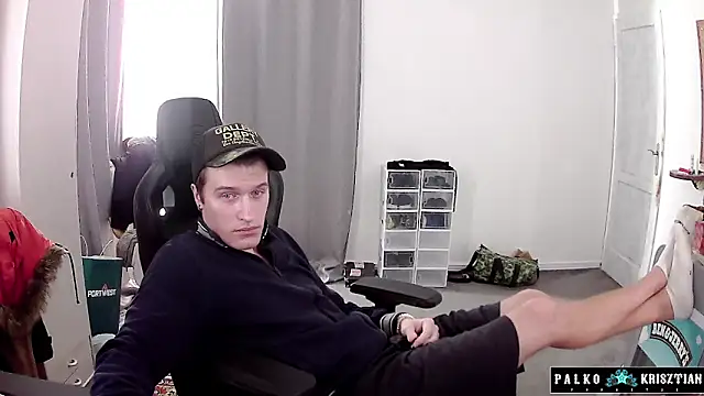 PKrisztian online show from February 4, 5:08 pm