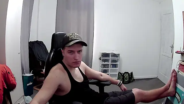 PKrisztian online show from March 22, 4:30 pm