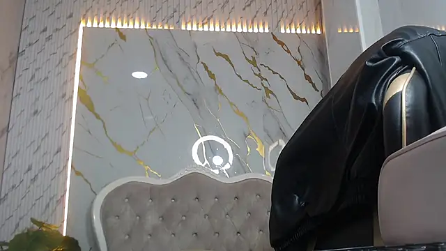Snapshot of skeler_lovd_b_ chatting on July 15, 1:01 am skeler lovd b online show from July 15, 1:01 am