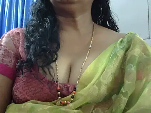 Snapshot of Vijji-telugu chatting on September 15, 4:24 am Vijji-telugu online show from September 15, 4:24 am