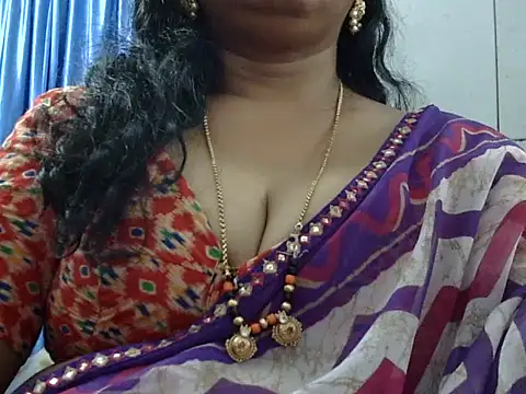 Snapshot of Vijji-telugu chatting on October 24, 4:11 am Vijji-telugu online show from October 24, 4:11 am