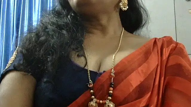 Snapshot of Vijji-telugu chatting on November 28, 4:45 am Vijji-telugu online show from November 28, 4:45 am