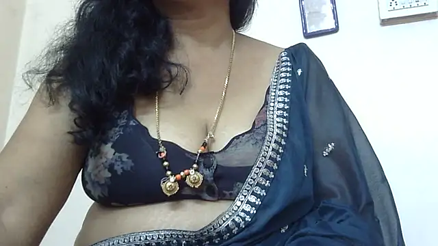 Snapshot of Vijji-telugu chatting on August 1, 6:55 am Vijji-telugu online show from August 1, 6:55 am