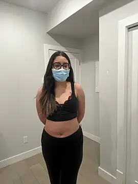 jAsMinE678 online show from April 25, 4:59 am